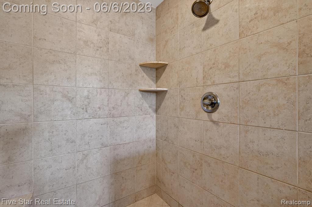 3130 Katie Lane, Milford, MI 48380 — Photo 33