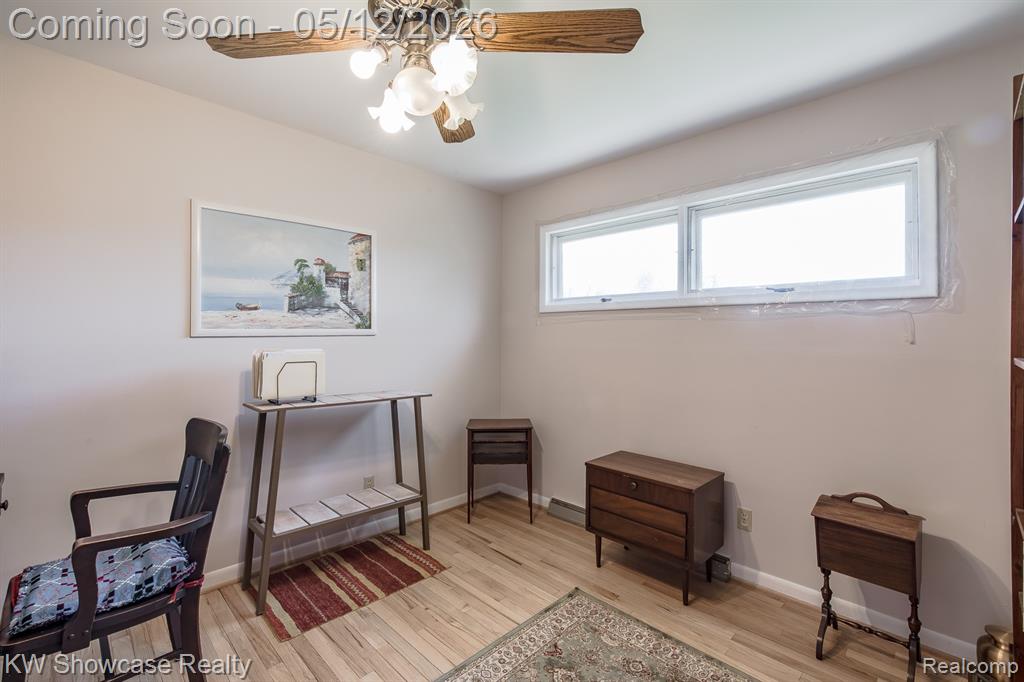 4344 Waterloo Street, Waterford, MI 48329 — Photo 10