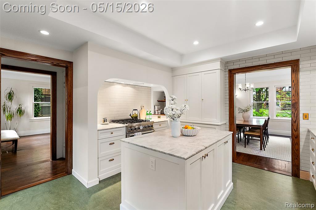 26329 York Road, Huntington Woods, MI — Photo 18