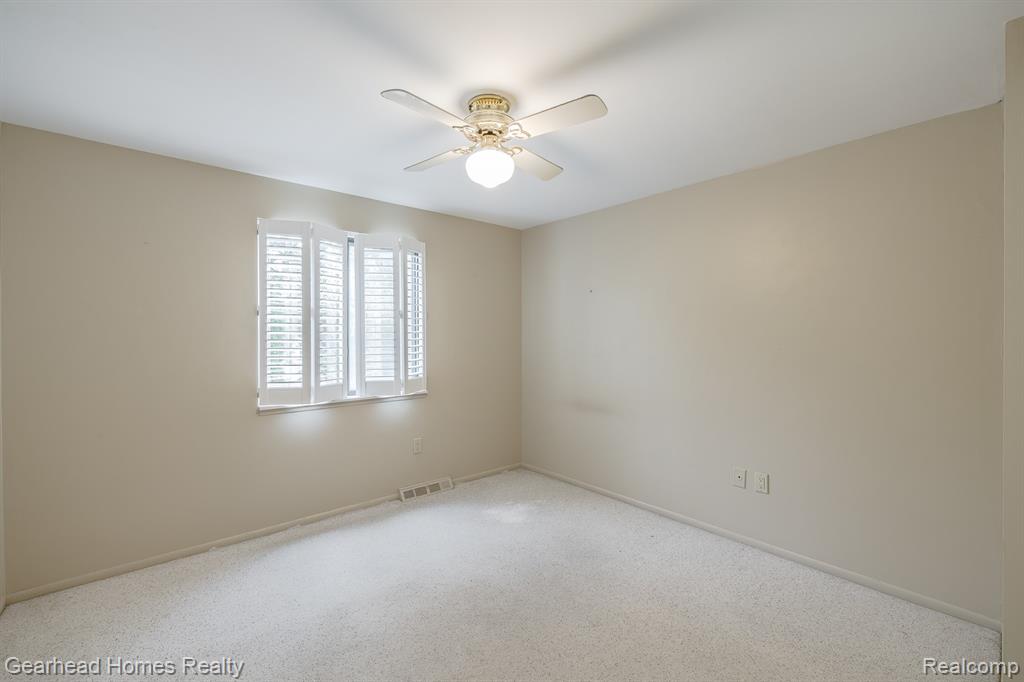 5453 Chanto Drive, Clarkston, MI — Photo 21