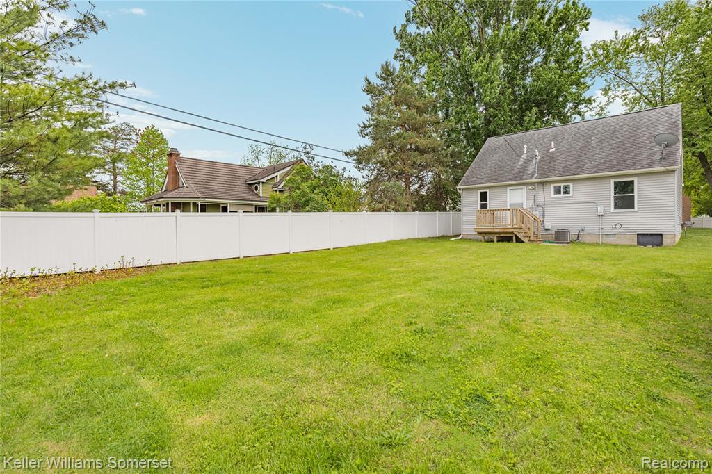 90 Tacoma Drive, Troy, MI 48084 — Photo 34
