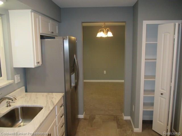 4474 Holly Drive, Troy, MI 48085 — Photo 10