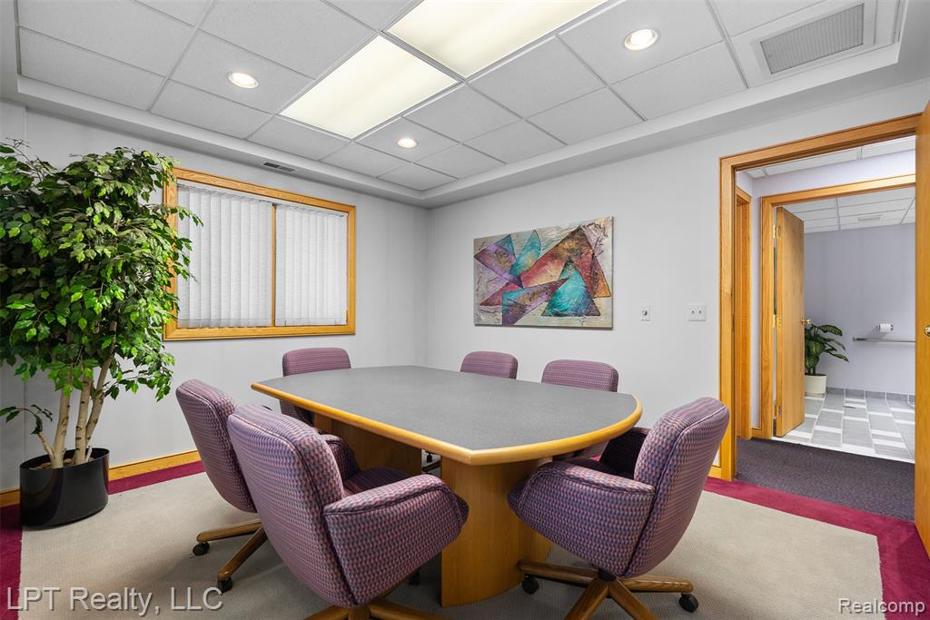 8000 Park Place - Photo 5