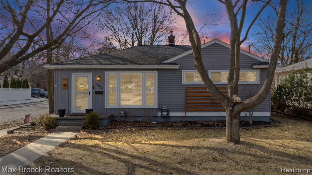 603 N Wilson Avenue, Royal Oak, MI 48067 — Photo 2
