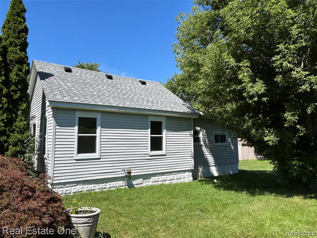 458 Kenilworth Avenue, Pontiac, MI 48342 — Photo 19