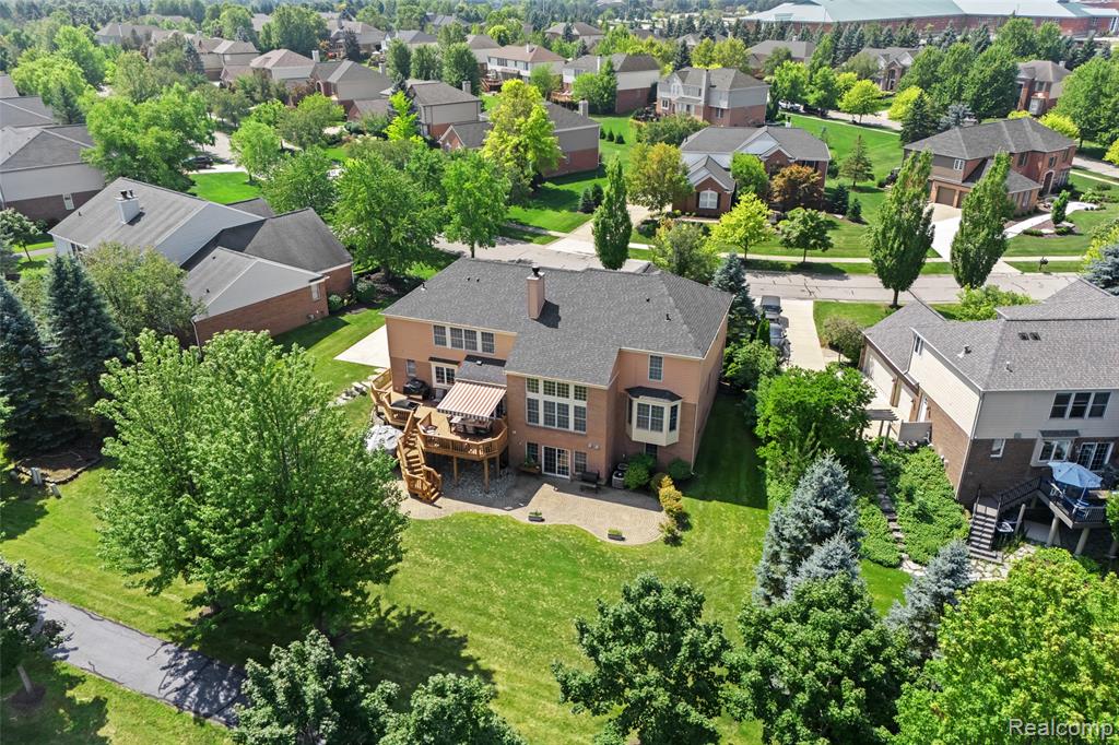 18031 Stonebrook Drive, Northville, MI 48168 — Photo 65