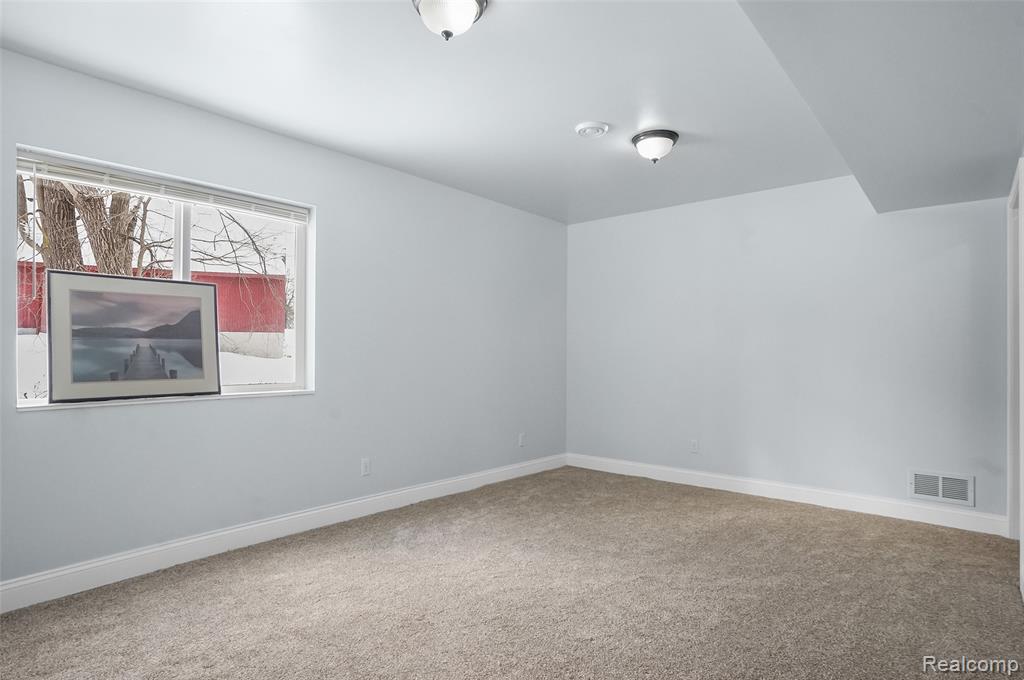 2420 Fisher Road, Howell, MI 48855 — Photo 25