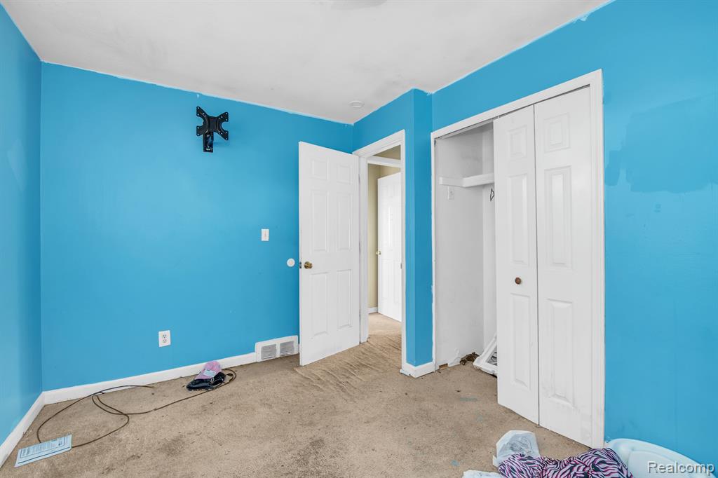 21385 MAJESTIC Avenue, Ferndale, MI 48220 — Photo 14
