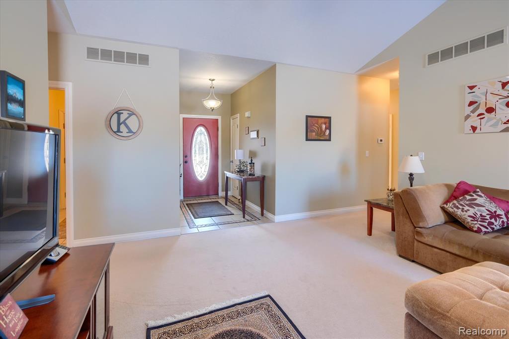 2474 Lonesome Dove Trail, Lapeer, MI 48446 — Photo 8