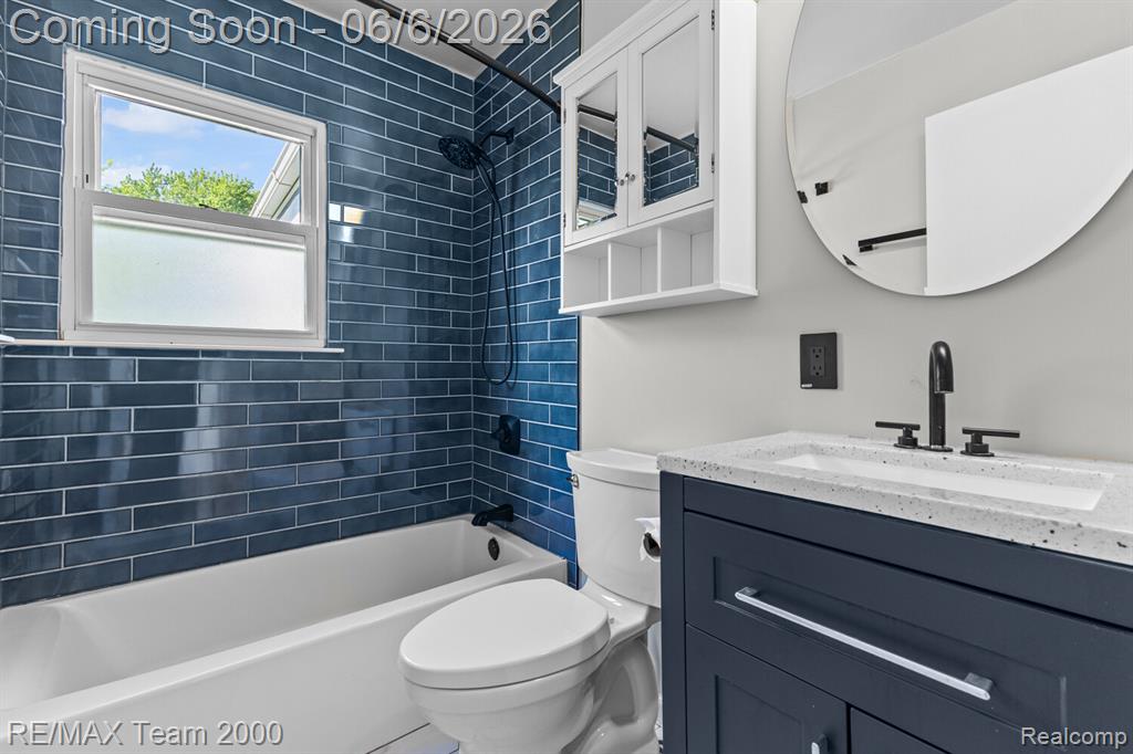 28952 Bridge Street, Garden City, MI — Photo 21