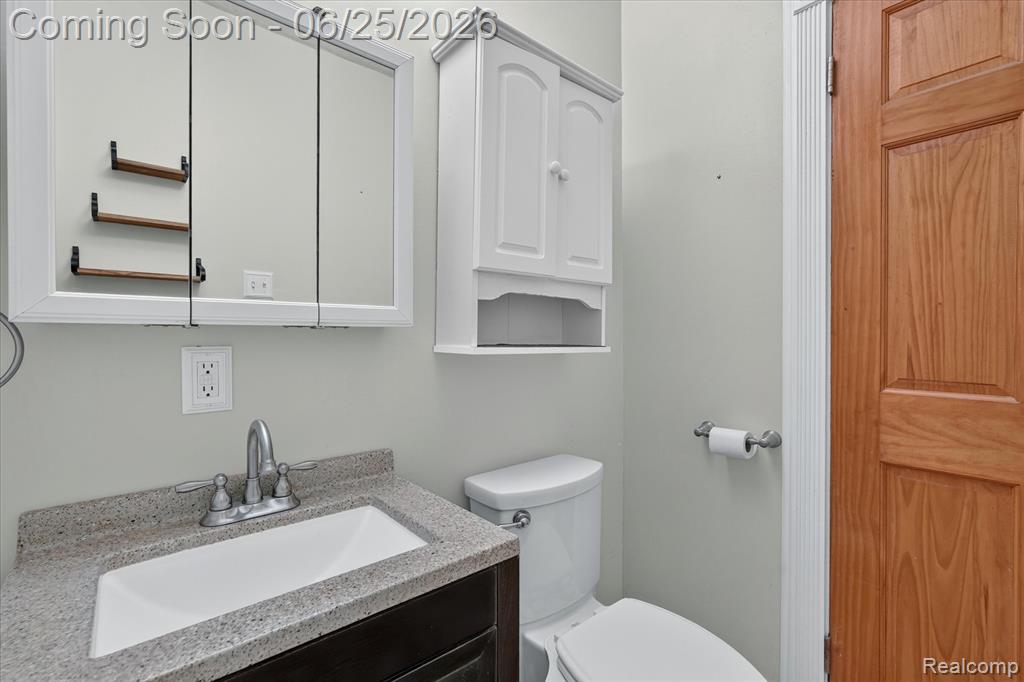 4110 Ogema Avenue, Flint, MI 48507 — Photo 25