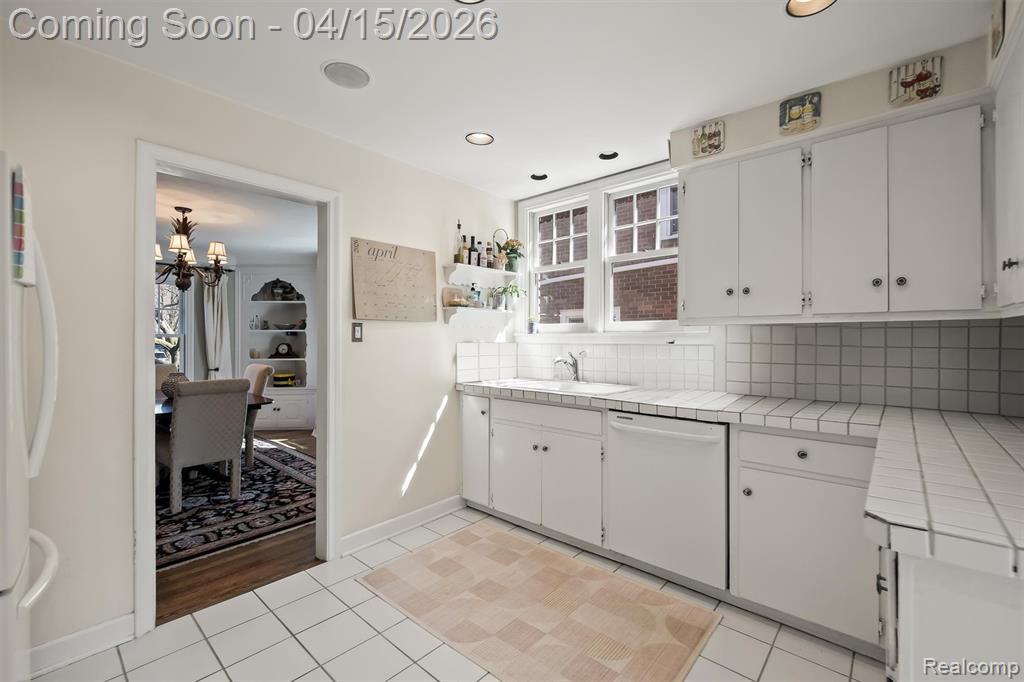 615 Kimberly Street, Birmingham, MI 48009 — Photo 10