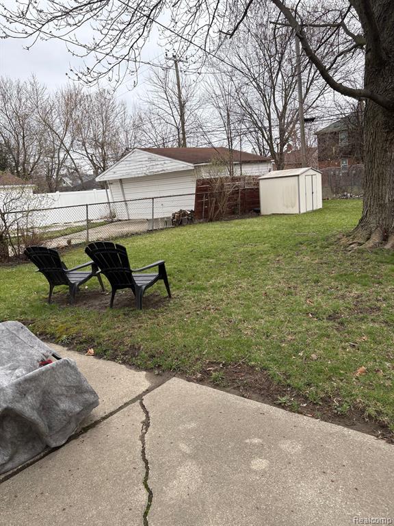 6470 EVERGREEN Avenue, Detroit, MI 48228 — Photo 4