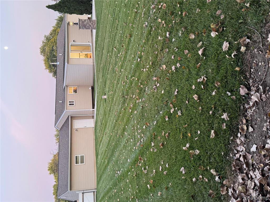 6128 Cold Spring Trail, Grand Blanc, MI 48439 — Photo 17