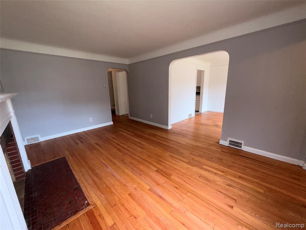 5565 Oldtown Street, Detroit, MI 48224 — Photo 4