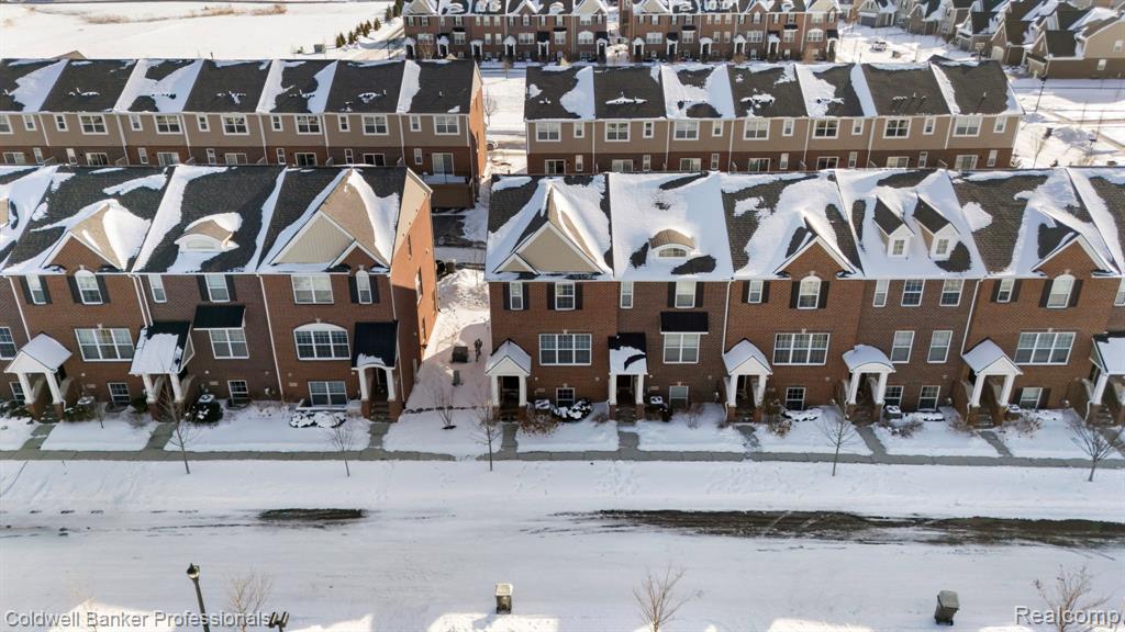 47749 Alden Terrace N, Northville, MI 48168 — Photo 49