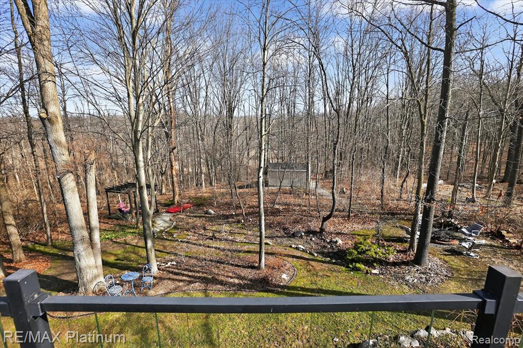 2206 Moorlands View, Howell, MI 48855 — Photo 2