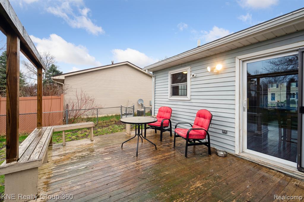 830 TANAGER Trail, Howell, MI 48843 — Photo 29