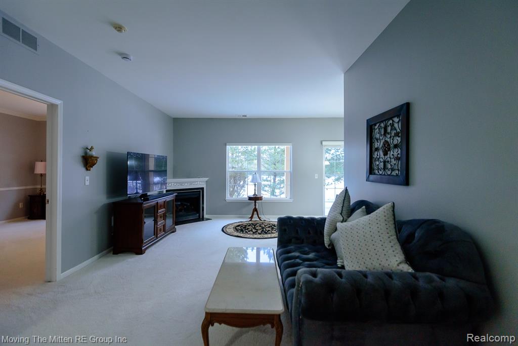 4411 Southbridge Drive, Canton, MI 48188 — Photo 4