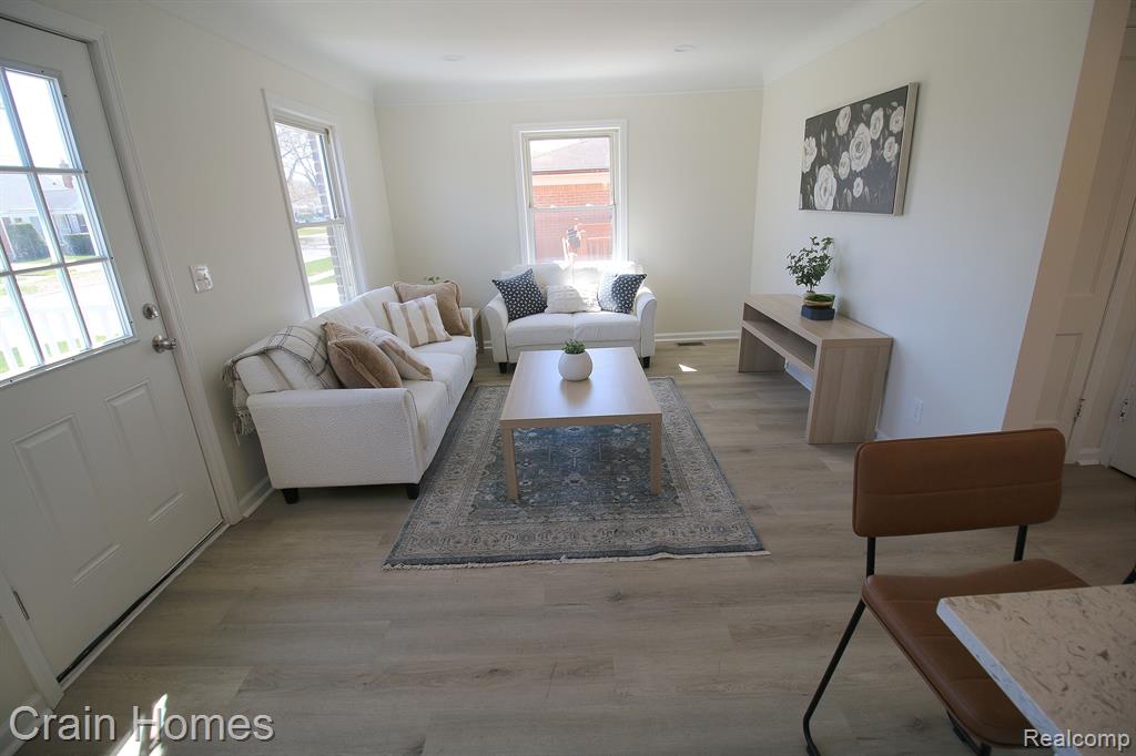 21407 MITCHELLDALE Avenue, Ferndale, MI 48220 — Photo 3