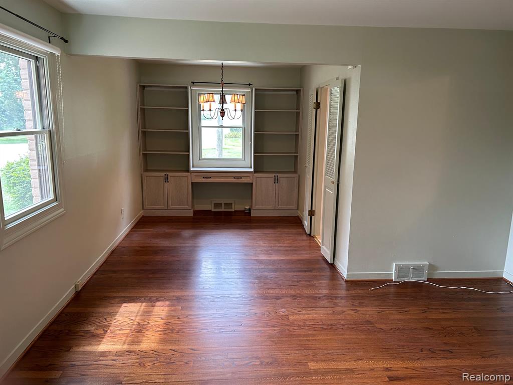 719 N ETON Street, Birmingham, MI 48009 — Photo 5