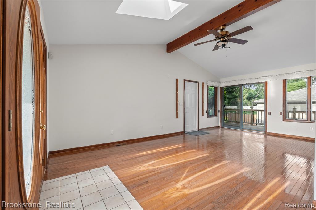 5315 Plymouth Street, Sterling Heights, MI 48310 — Photo 12