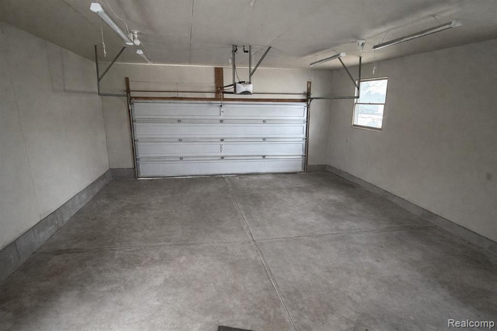 2452 W Willard Road, Clio, MI 48420 — Photo 14