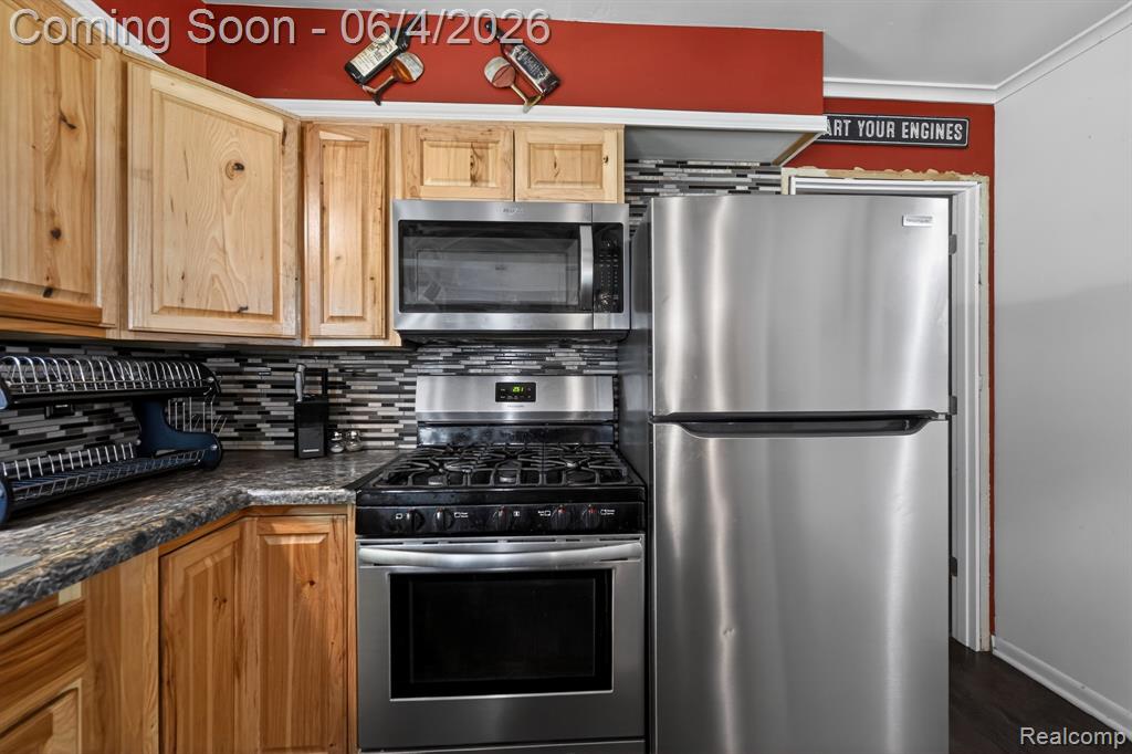 220 Meadow Lane, Jackson, MI 49203 — Photo 8
