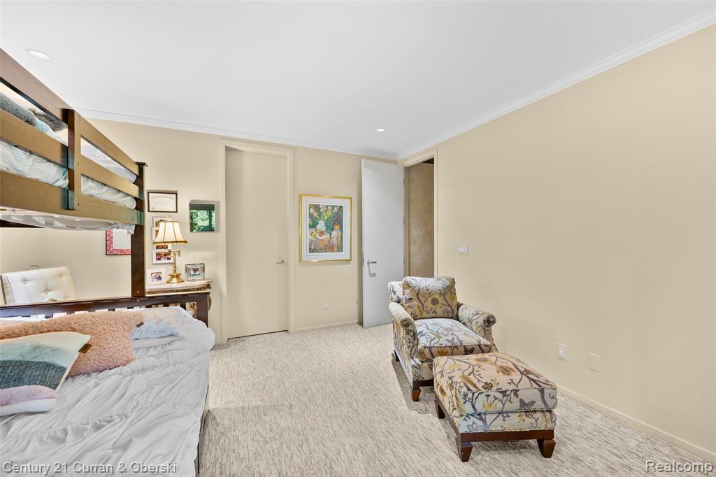 9 West Lane, Dearborn, MI 48124 — Photo 48