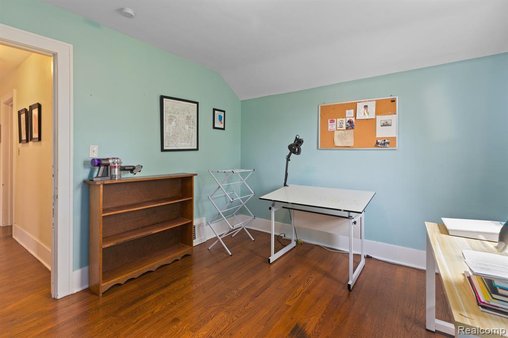 845 LAKEWOOD Street, Detroit, MI 48215 — Photo 27
