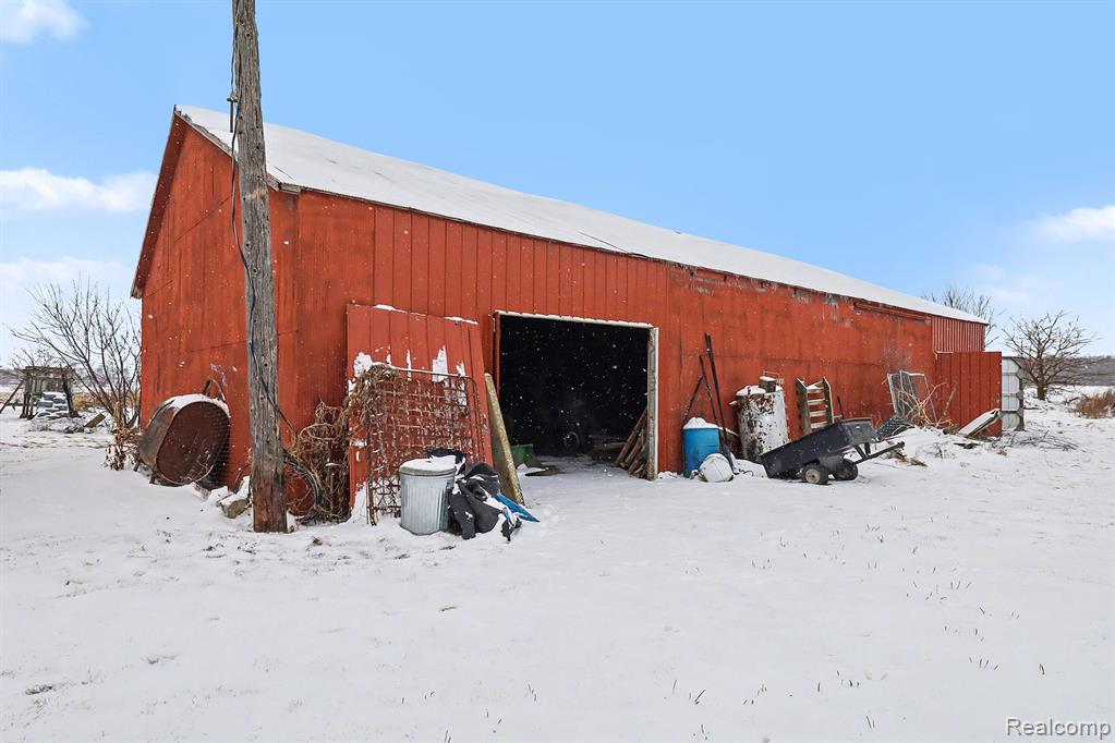 12102 Rolston Road, Byron, MI 48418 — Photo 24