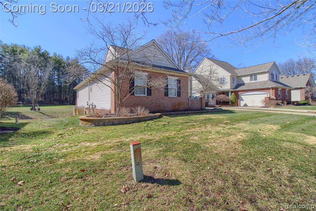 9814 Tioga Trail, 120, Pinckney, MI 48169 — Photo 3