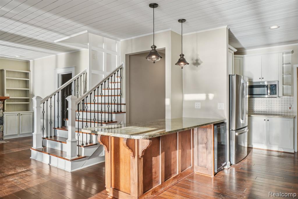 4123 Windiate Park Drive, Waterford, MI 48329 — Photo 17