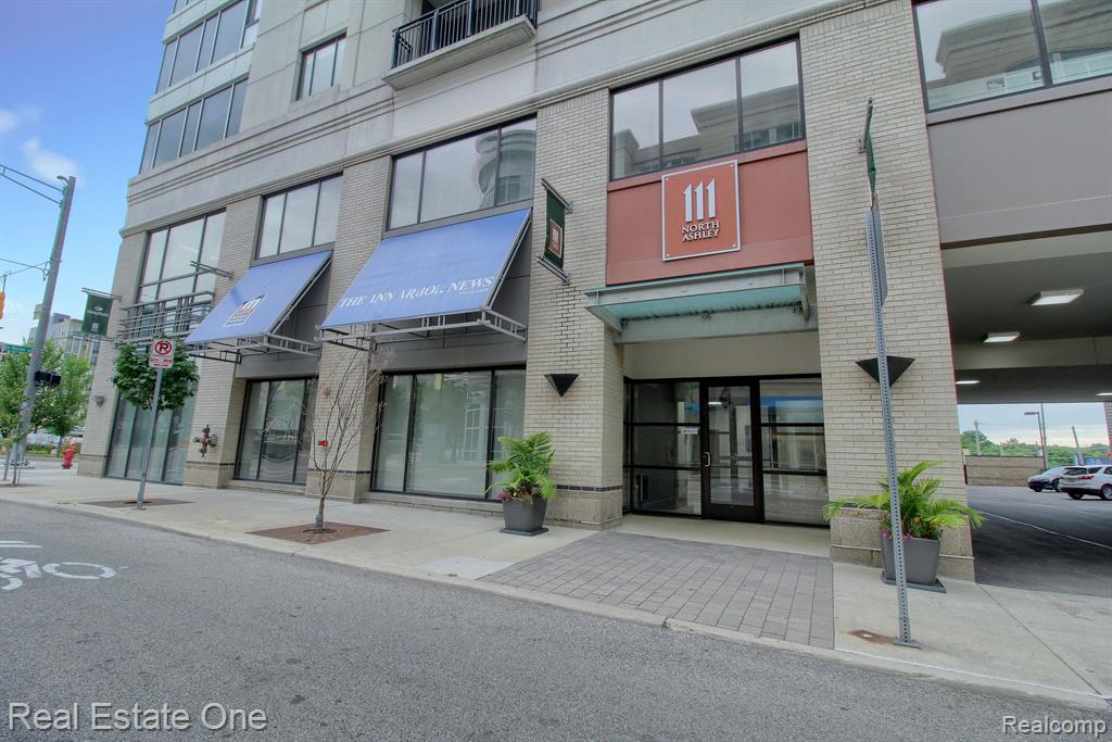 111 N ASHLEY Street, 611, Ann Arbor, MI 48104 — Photo 4