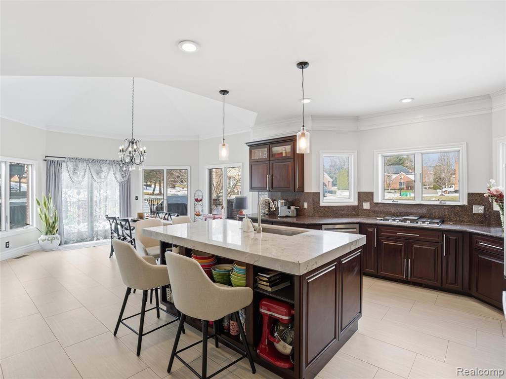 54465 Birchfield Drive E, Shelby Twp, MI 48316 — Photo 31
