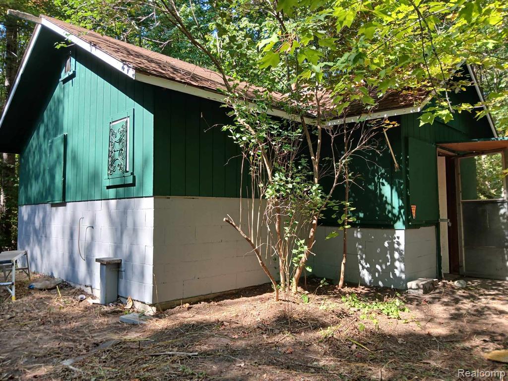 7528 OLD STUMP Road, Gaylord, MI 49735 — Photo 2