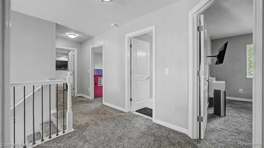 22262 Brywood Court, Clinton Twp, MI 48036 — Photo 25