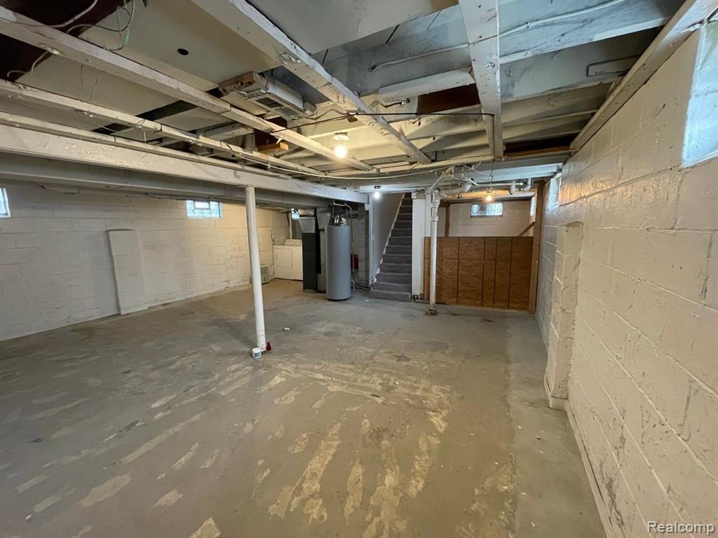 8041 STERLING, Center Line, MI 48015 — Photo 14