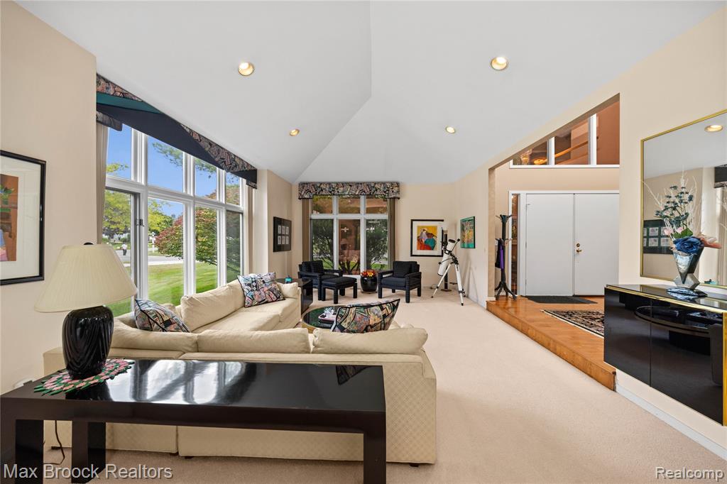 6684 Stonebridge E, West Bloomfield, MI — Photo 7
