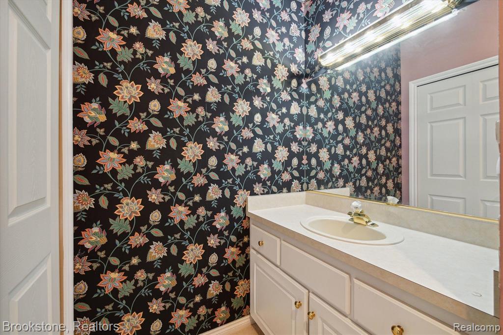 770 LAKEWOOD Drive, Rochester Hills, MI 48309 — Photo 26