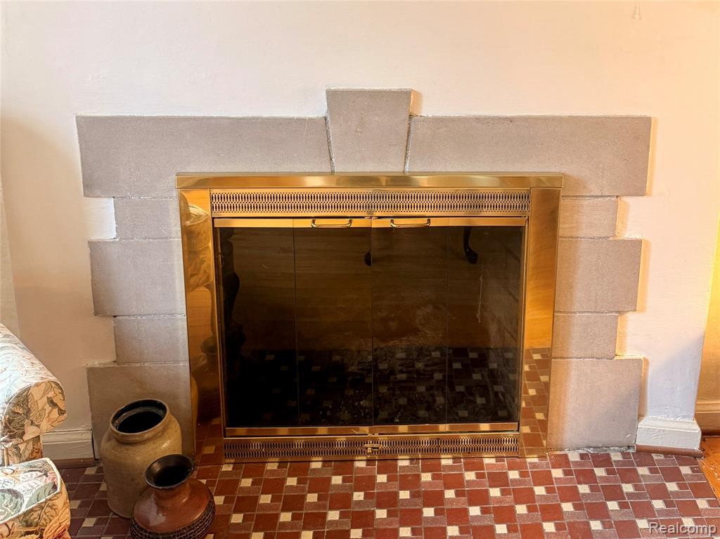 9900 Cranston Street, Livonia, MI 48150 — Photo 6