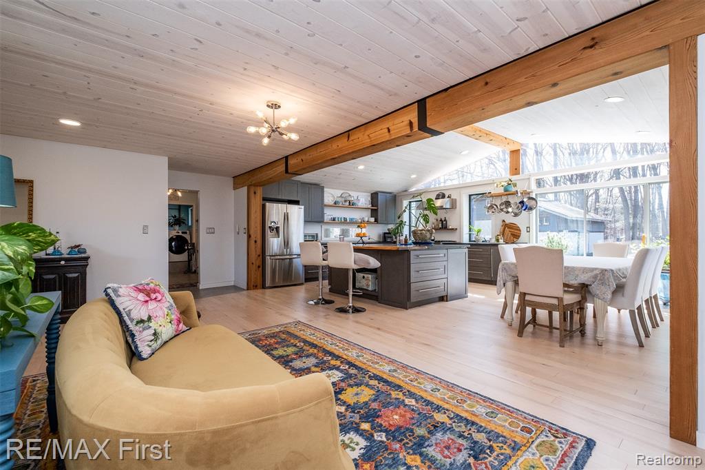 905 W Parker Avenue, Madison Heights, MI 48071 — Photo 14