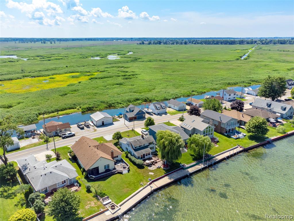 8107 Anchor Bay Drive, Clay, MI 48001 — Photo 56