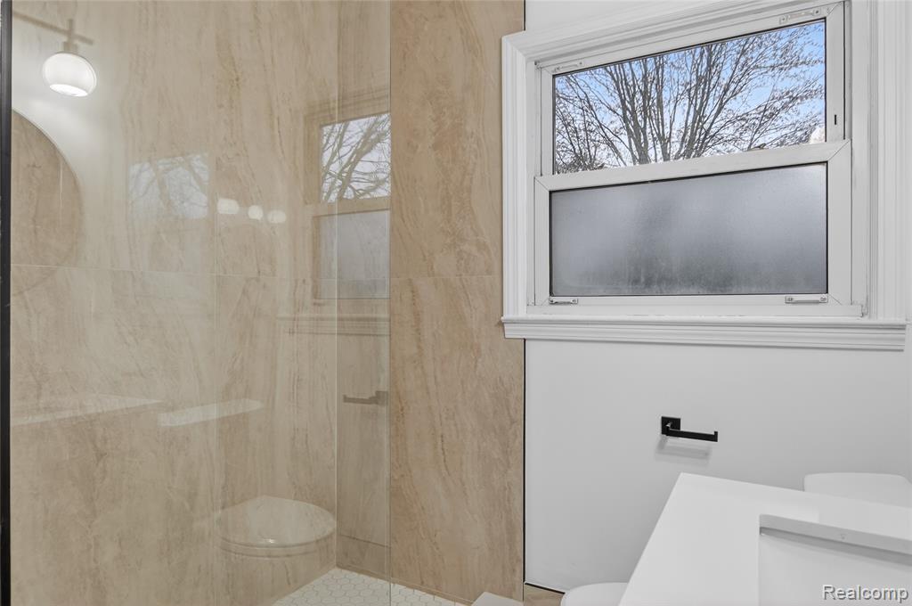8664 Louise Avenue, Allen Park, MI 48101 — Photo 22