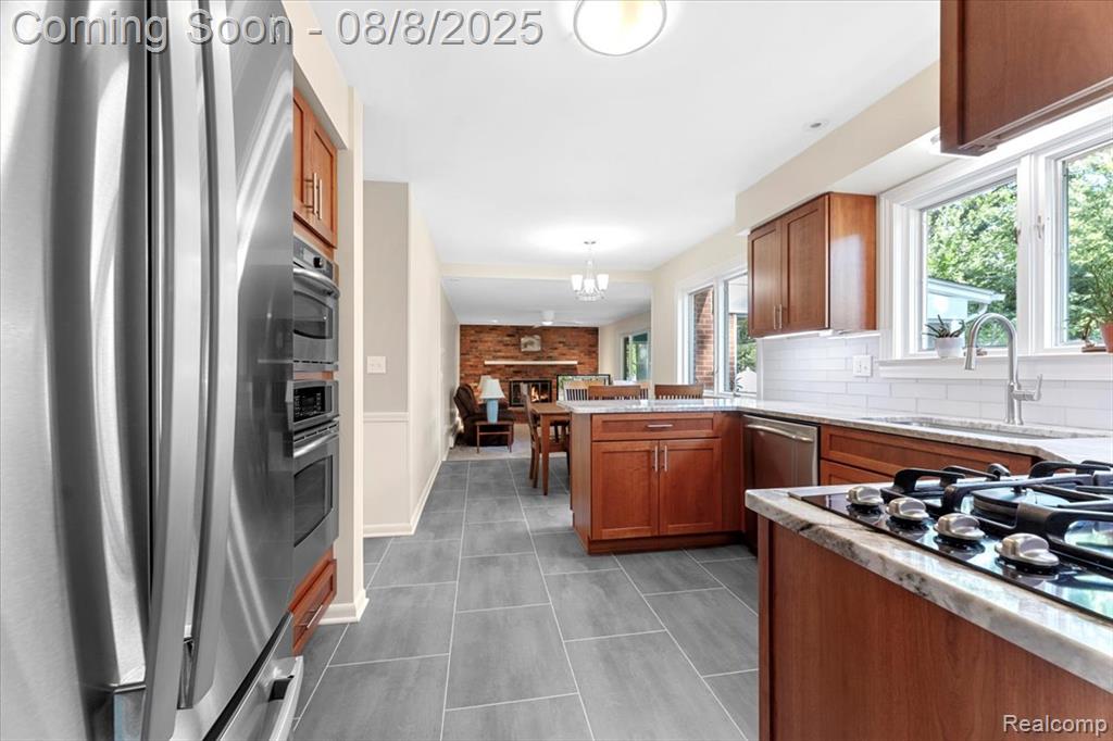 8751 Woodside Drive, Grosse Ile, MI 48138 — Photo 13