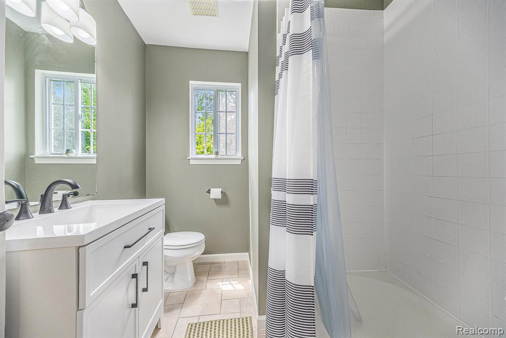 1827 N Franklin Court, Ann Arbor, MI 48103 — Photo 19