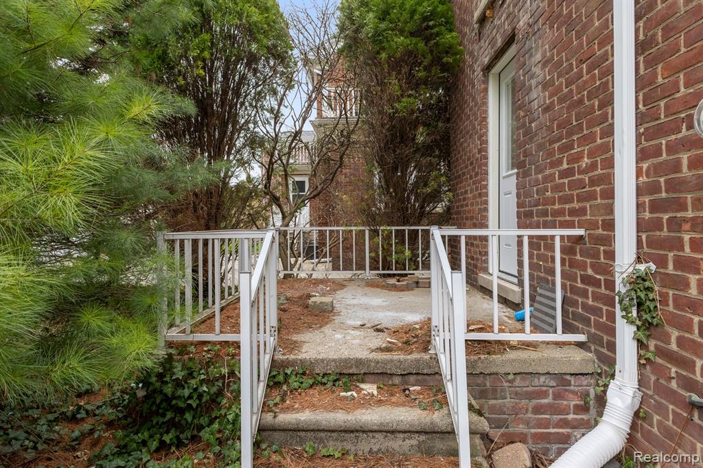 529 N MILITARY Street, Dearborn, MI 48124 — Photo 31