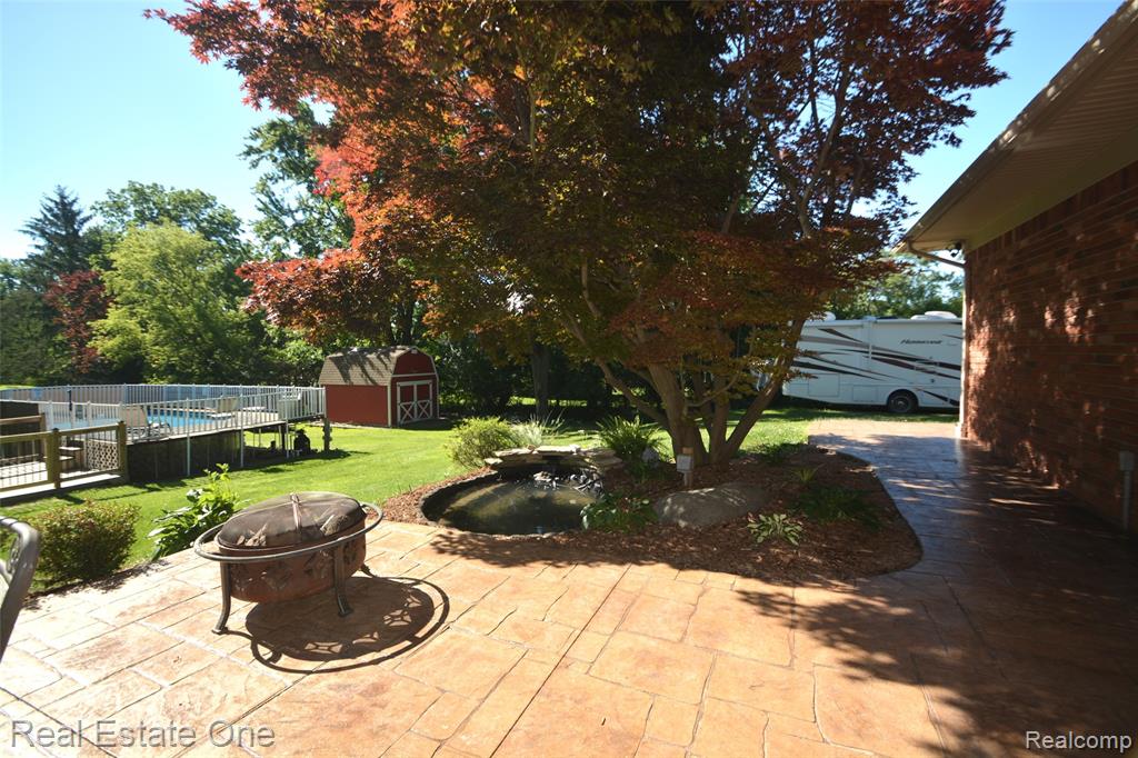 615 Willard Avenue, Rochester Hills, MI 48307 — Photo 30