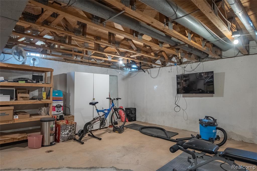 23668 N Rockledge, Novi, MI — Photo 20