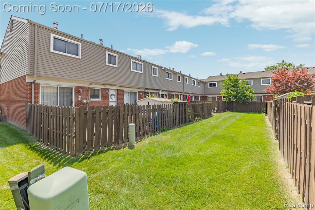 8136 Busko, Warren, MI 48093 — Photo 5